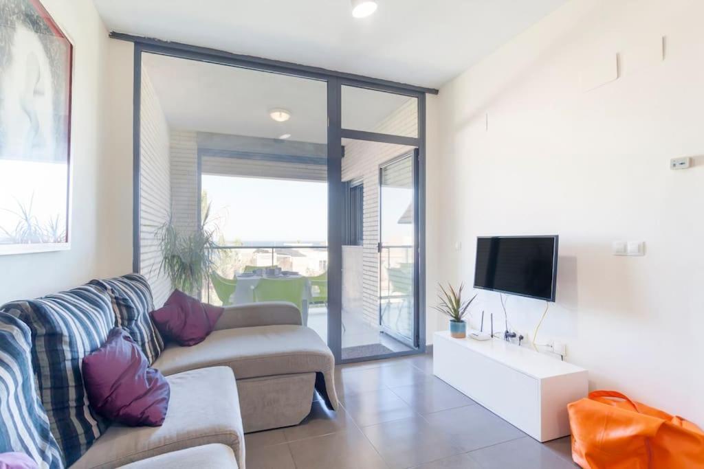 Confortable Beach Appartment With Views To The Sea Пусол Екстериор снимка